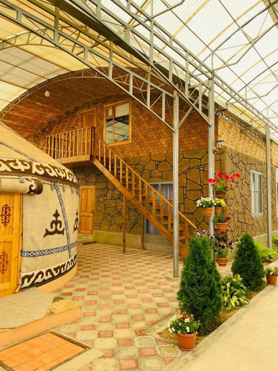 Guest House Amirhan Bokonbayevo Exterior foto