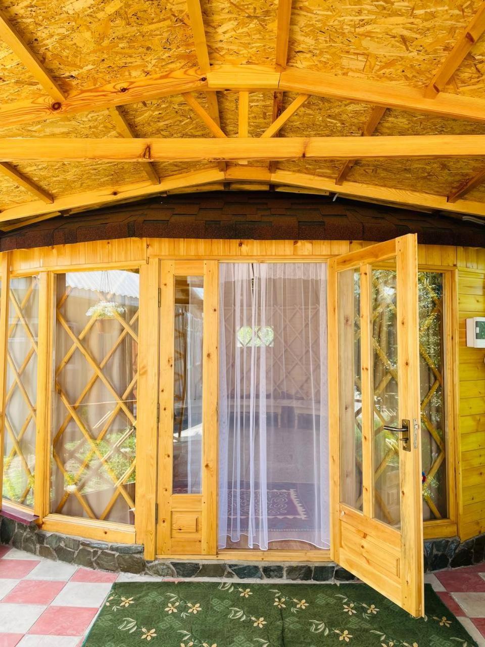 Guest House Amirhan Bokonbayevo Exterior foto